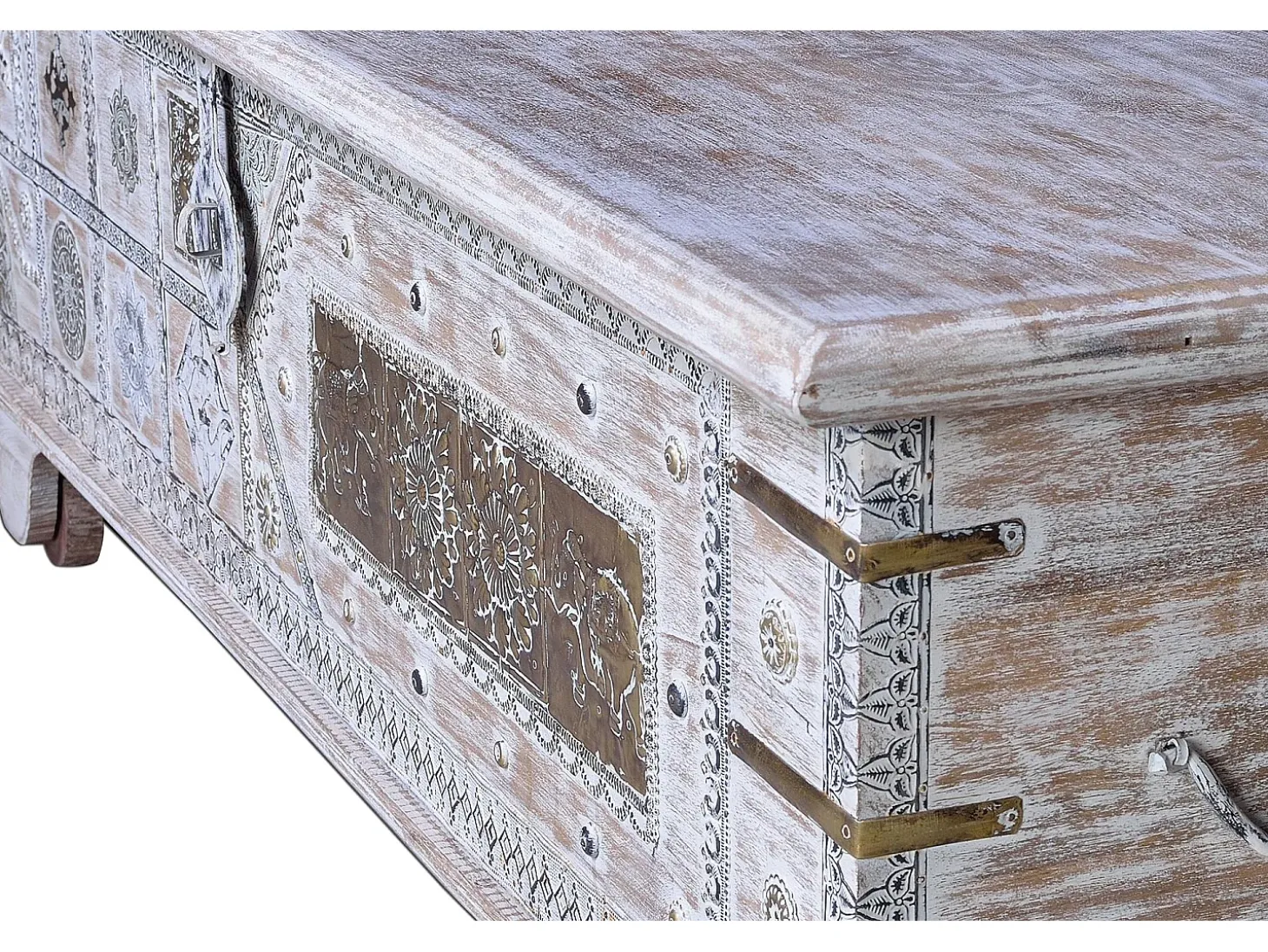 Baúl madera de mango en blanco envejecido