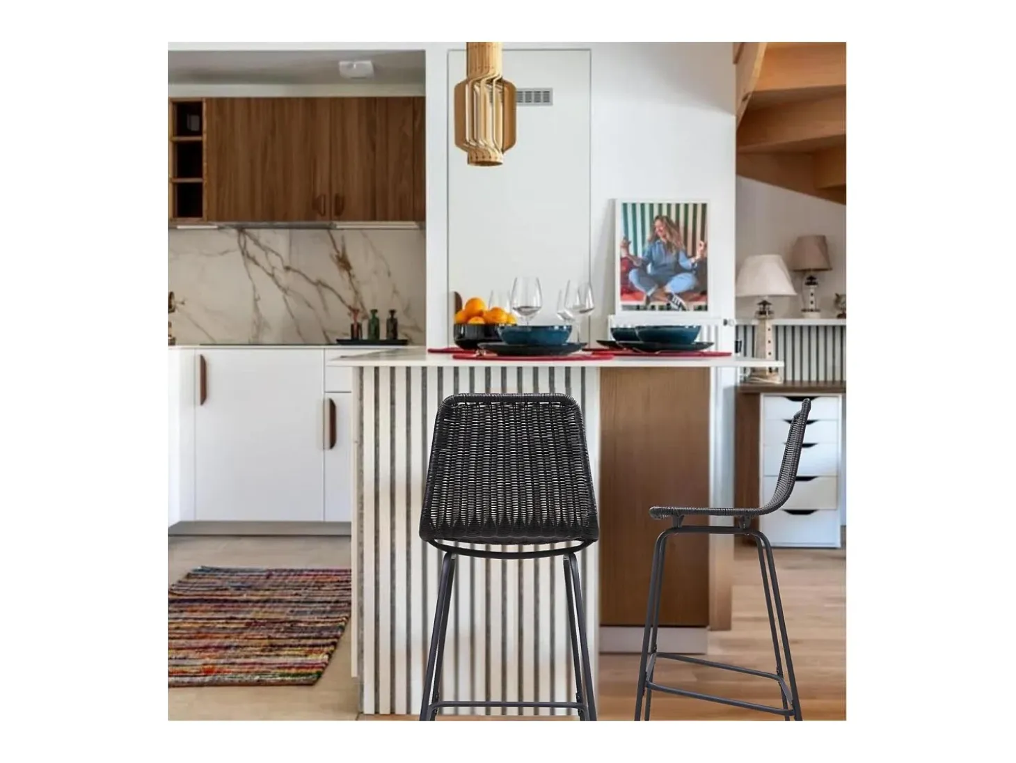 Conjunto de taburetes de bar e isla de metal con asiento de ratán 65cm KUTA