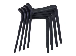 Juego de 4 taburetes apilables de plástico negro