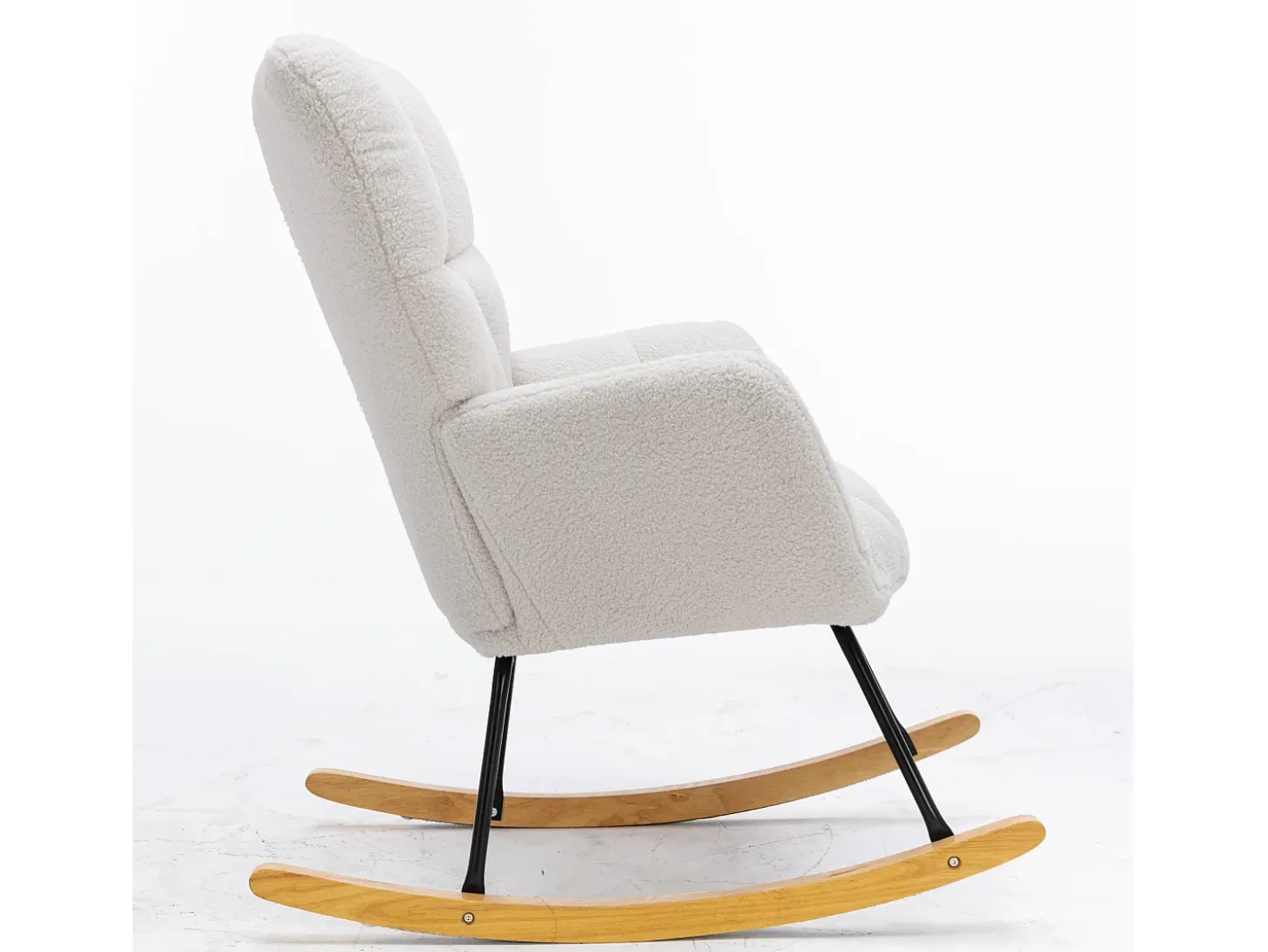 Mecedora moderna de felpa blanca con reposabrazos y respaldo, ideal para salón y dormitorio