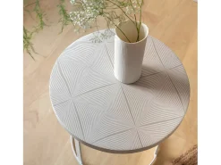 Mesa auxiliar de metal Gwen blanca para sala de estar