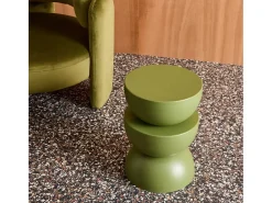 Mesa auxiliar o mesita de metal verde