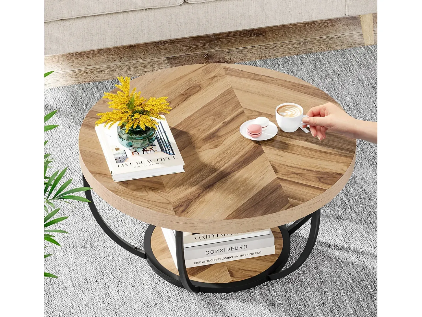 Mesa de cóctel redonda industrial y moderna de dos niveles con estantes, mesa auxiliar circular para sofá con patas de metal
