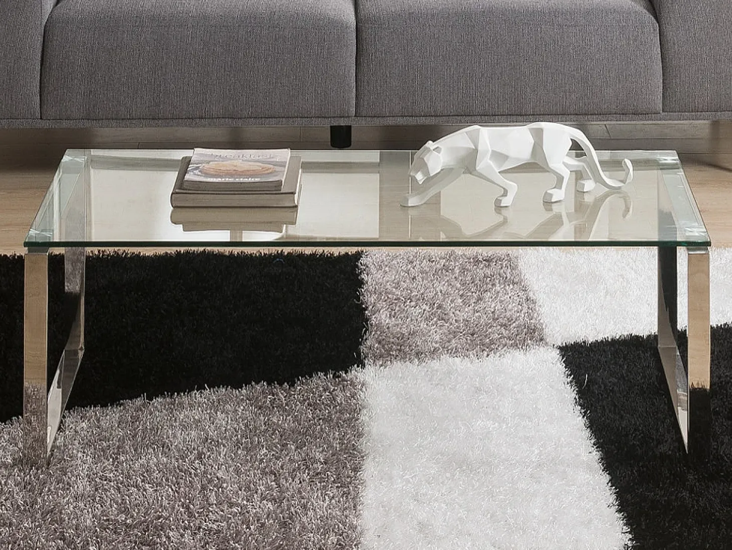 Mesa de centro de diseño FREYA en cristal templado y metal cromado