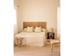 Mesita de noche o auxiliar de madera maciza en tono negro de 50x50cm - STOKE - DECOWOOD