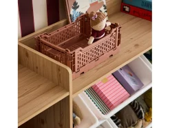Mueble para niños con 9 cubos, 4 estantes y 1 puerta natural