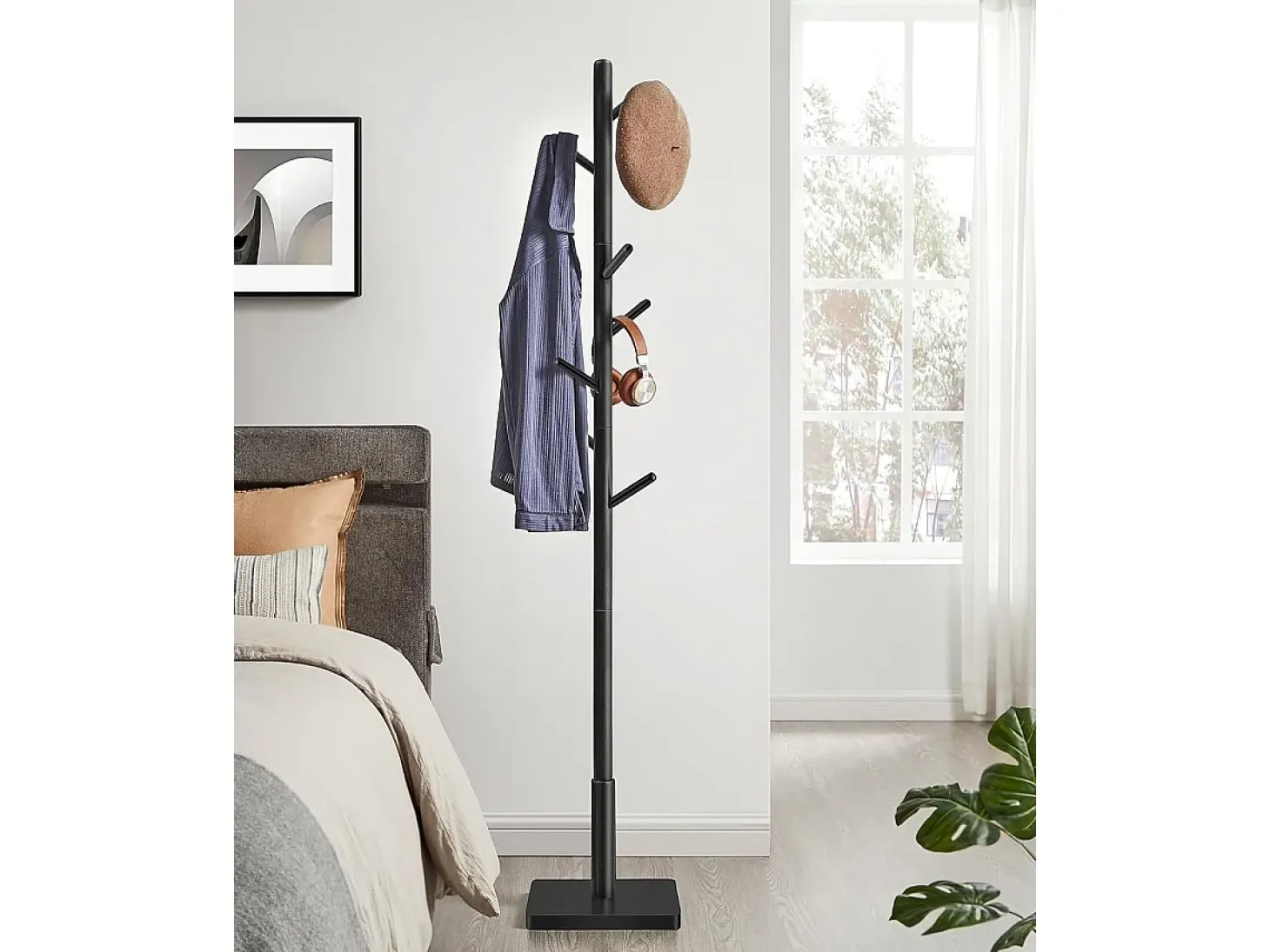 Perchero de madera maciza Parya Home con forma de árbol y 8 ganchos estructura de madera de caucho negra