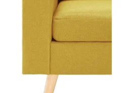 Sillón de tela amarillo