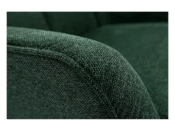 Sillón nórdico con tejido efecto aterciopelado texturizado verde oscuro y madera de caucho maciza AVERY