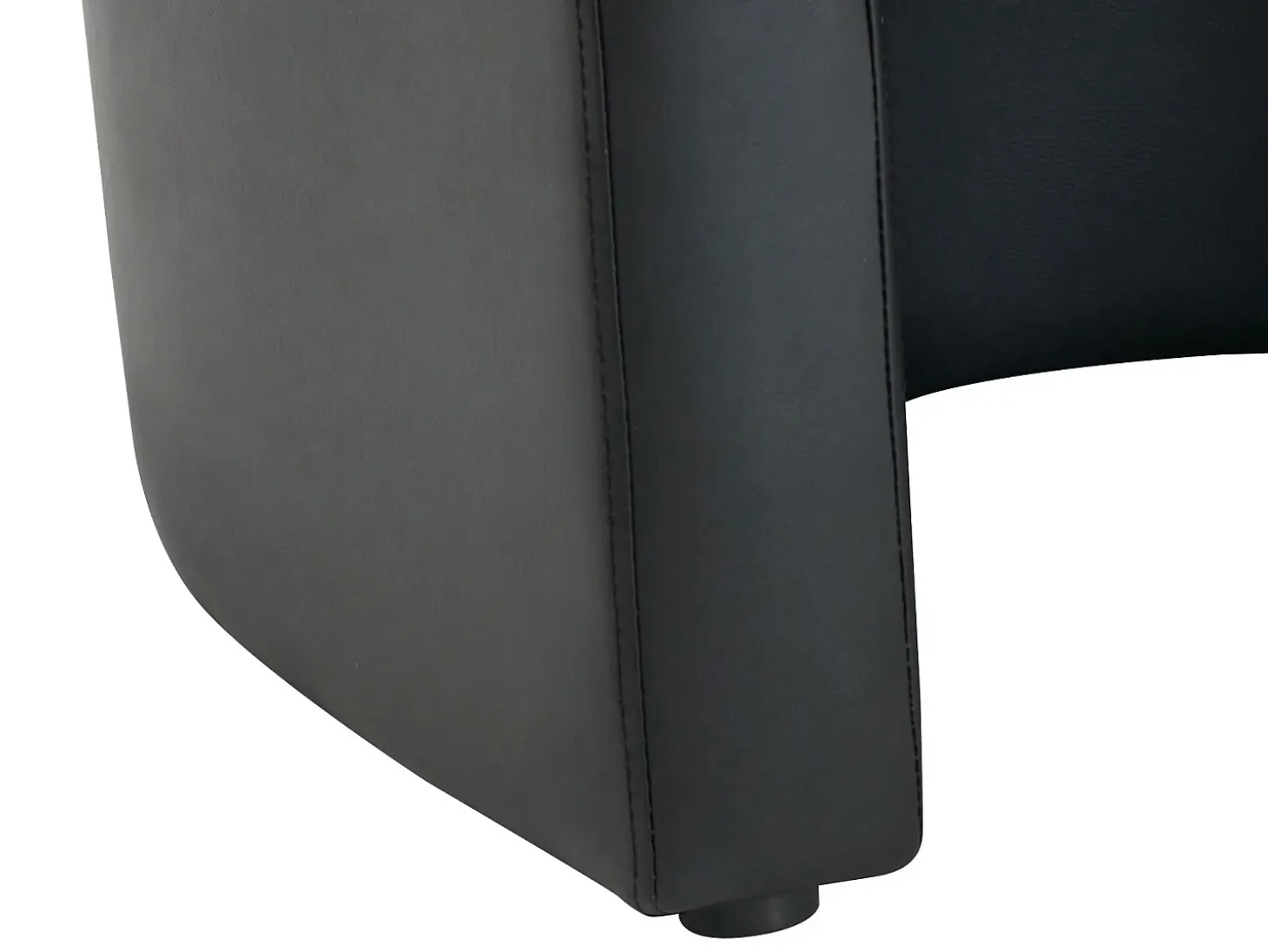 Sillón y puf tapizados en negro estilo clásico intemporal JOVANA