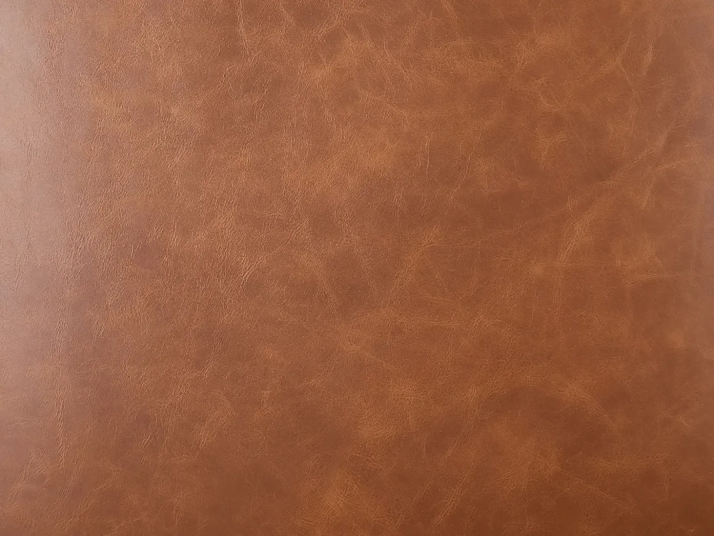 Sofá 3 plazas de piel de vaca color camel CHESTERFIELD