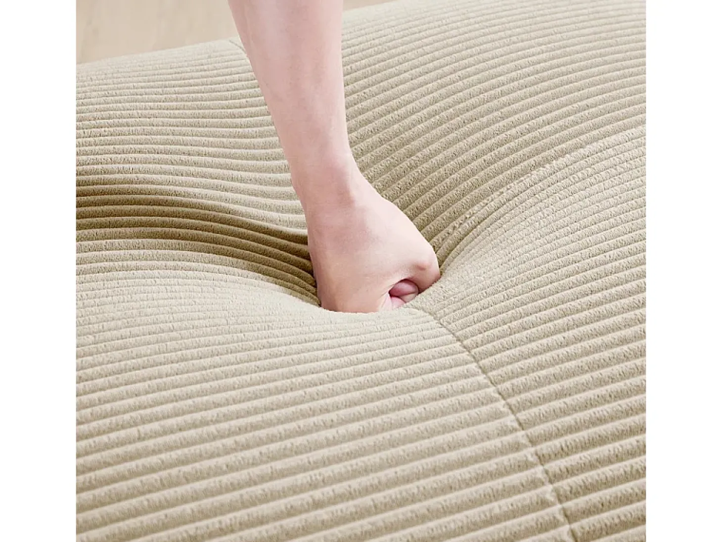 Sofá angular 4 plazas modular - de Pana - con 4 cojines y otomana - 388x178x75cm - Beige