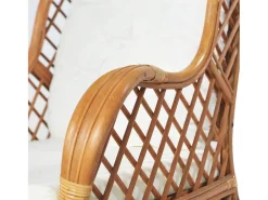 Sofá com almofadão vime natural e linho castanho-claro