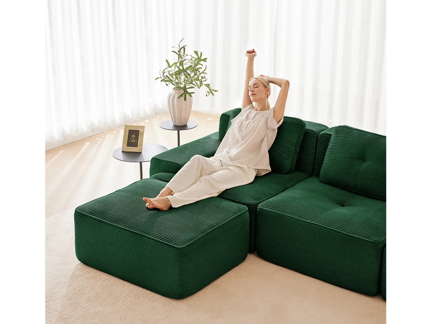 Sofá Modular 3 plazas en Pana, con 3 cojines, 74cm asiento extra profundo, 293x104x69cm, Verde