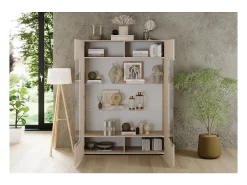 Vitrina SCENA – L121 x H166 x P42 cm – 2 puertas – Color Cachemira